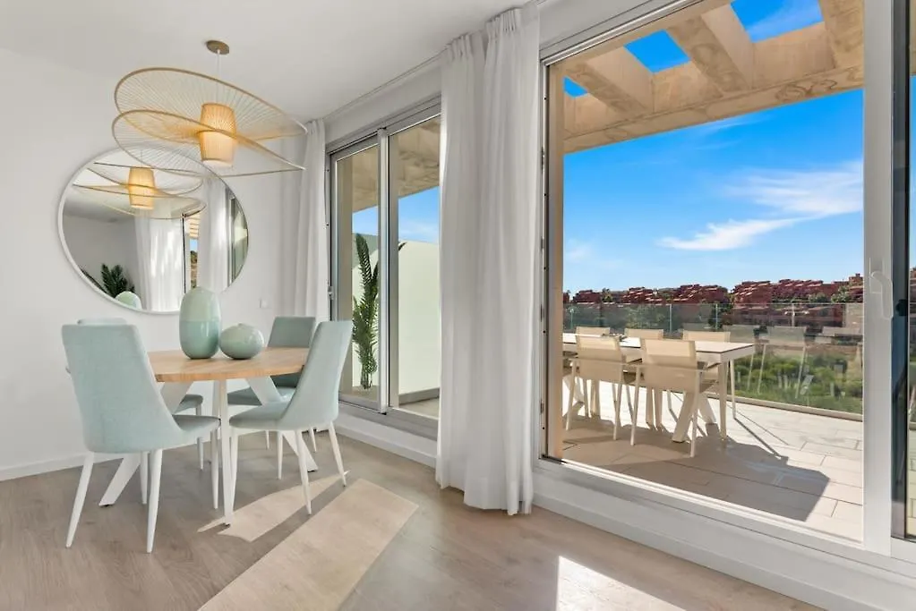 Beautiful Penthouse With Large Terrace Apartment Estepona